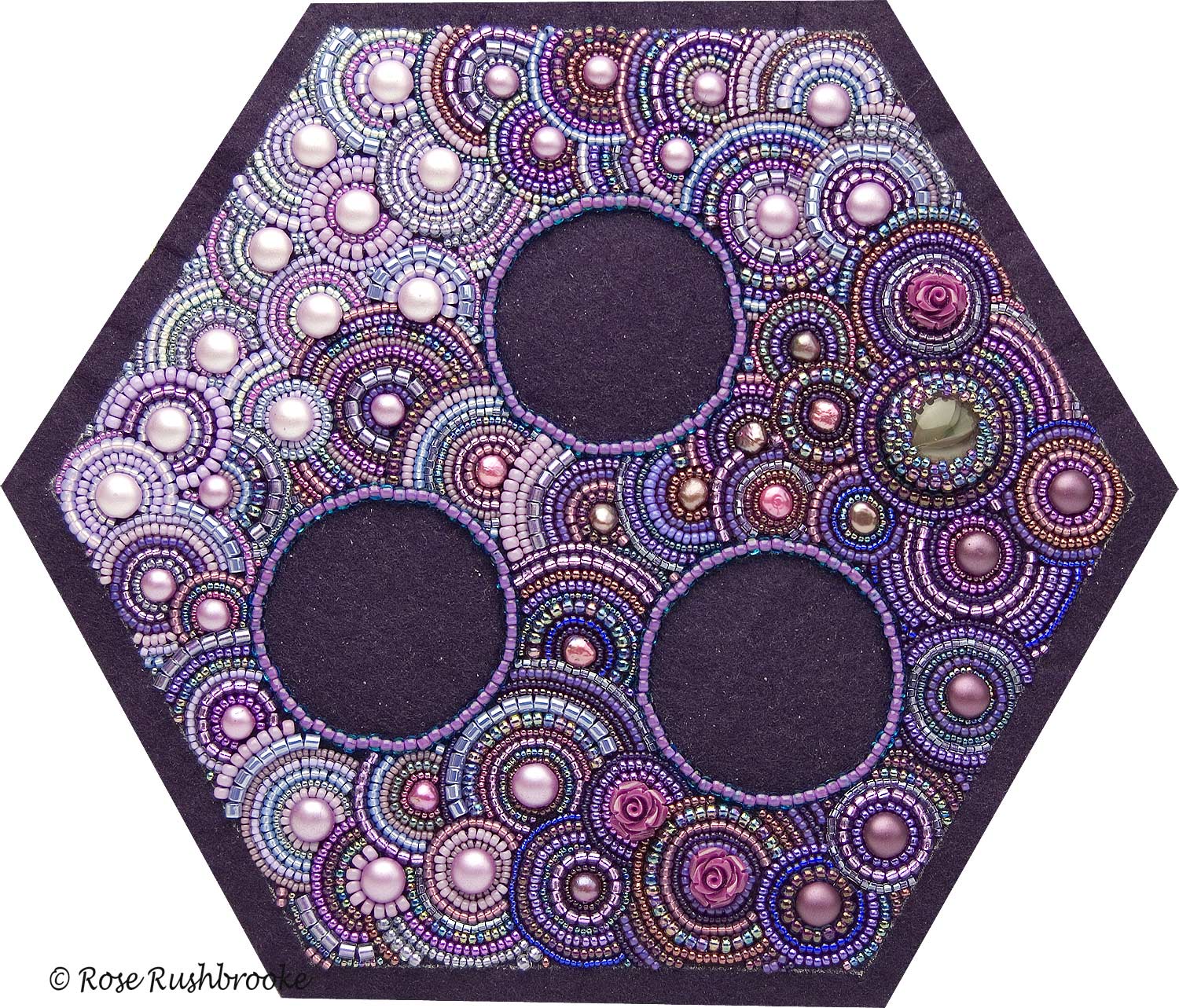 Base of Queen Bee and Swarm by Rose Rushbrooke. Image copyright &copy; Rose Rushbrooke.